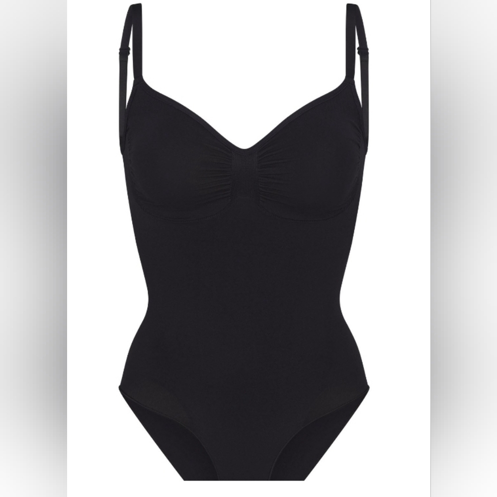 SKIMS - Sculpting Low Back Brief Bodysuit - Size S/M - Black